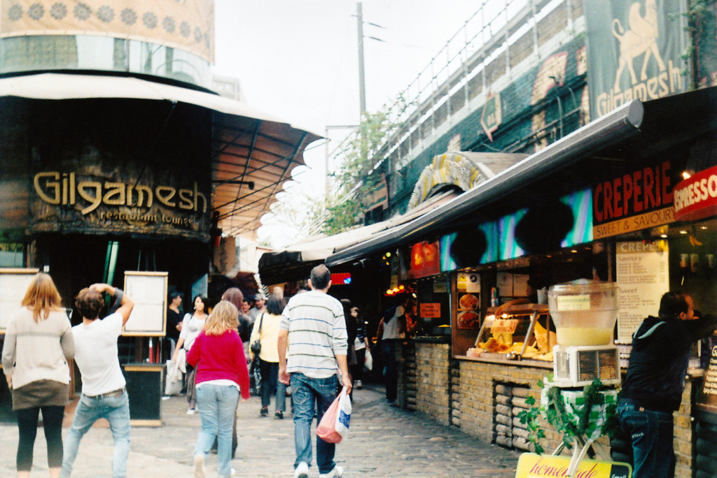 A resteraunt in a market street