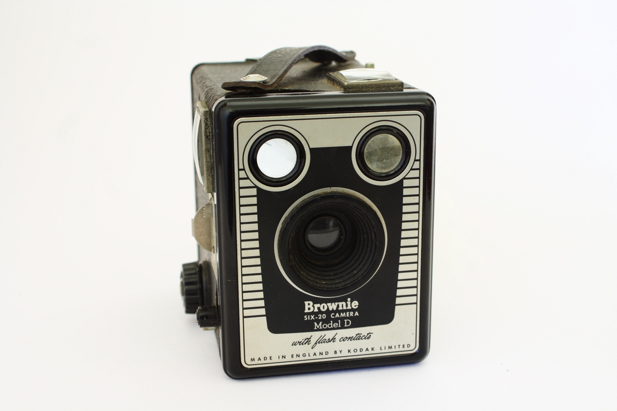 Kodak Brownie Six-20 D Box Camera